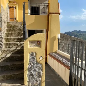 Casa Zia Vincenzina Casa vacanze Casalvecchio Siculo